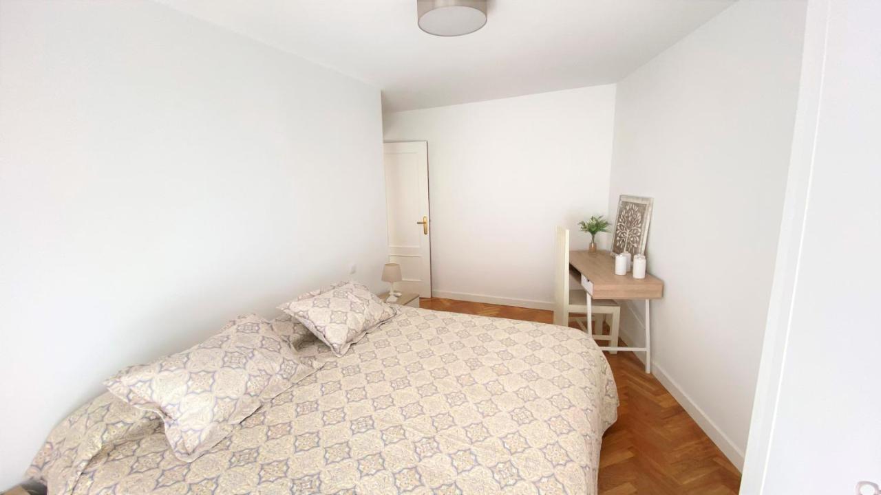 Apartamento Las Rozas Centro Con Parking Incluido Esterno foto