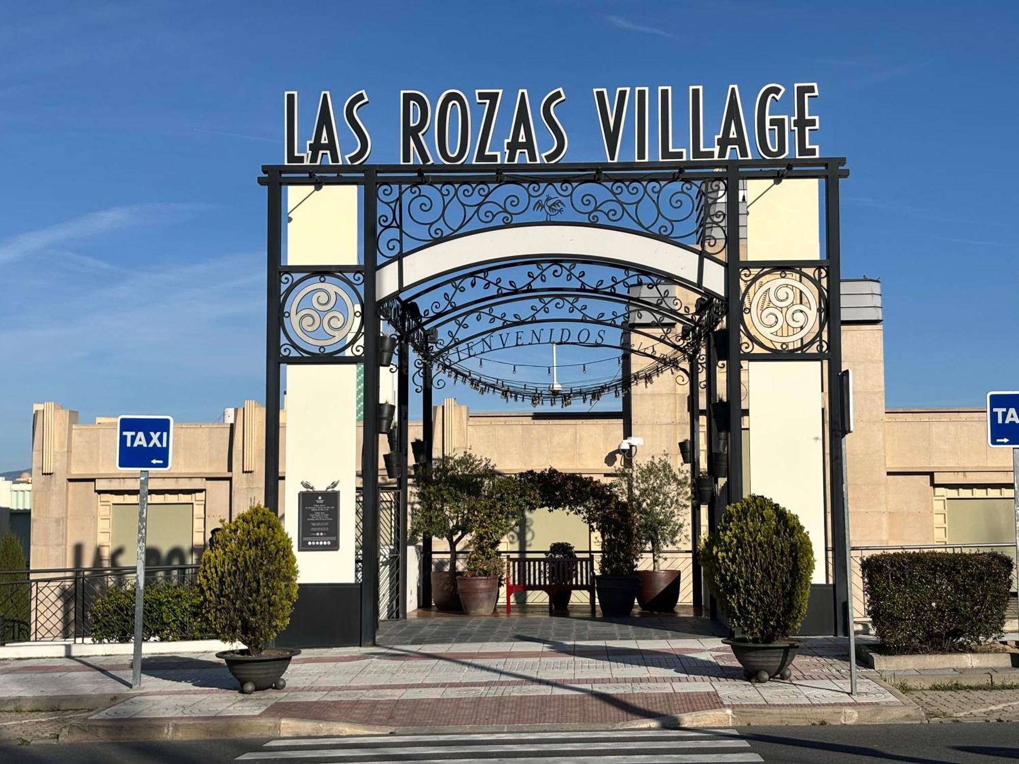 Apartamento Las Rozas Centro Con Parking Incluido Esterno foto